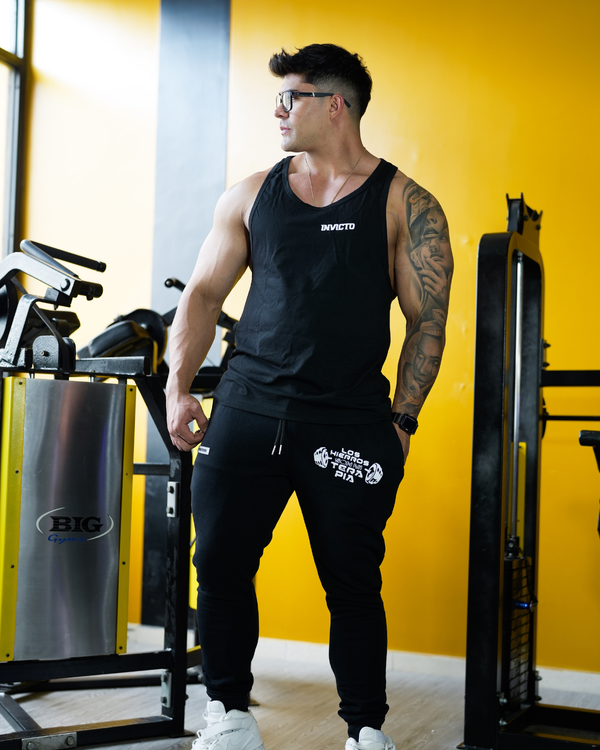 Jogger Negro Colección Hierro